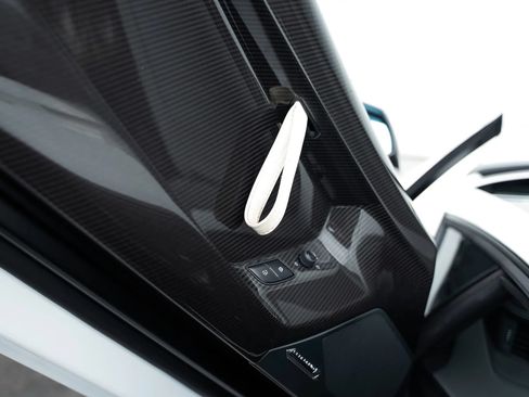 Used 2019 Lamborghini Aventador SVJ AWD/4WD image 56