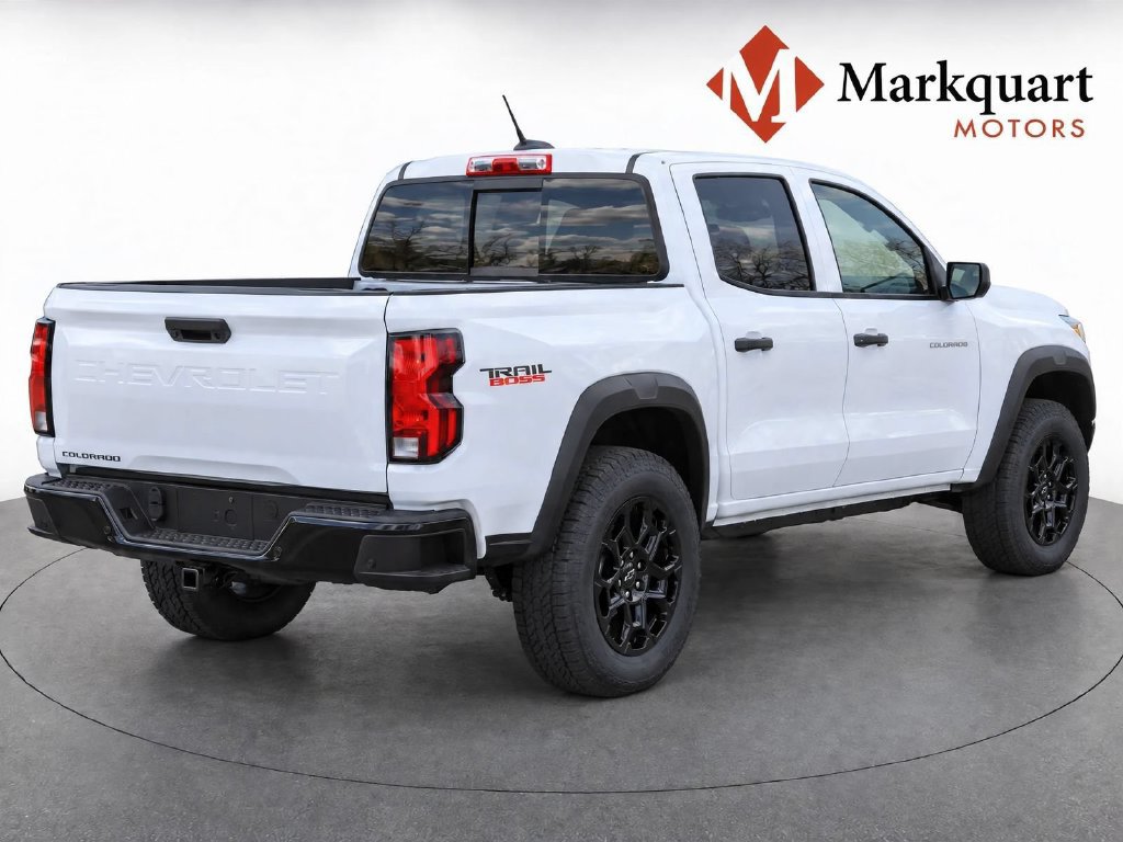 New 2026 Chevrolet Colorado Trail Boss AWD/4WD image 3