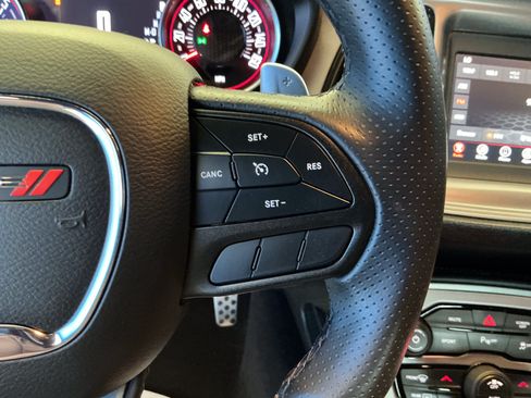 Used 2023 Dodge Challenger R/T RWD image 17