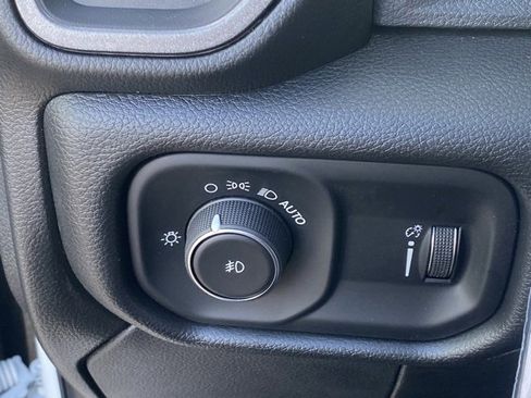 New 2026 RAM 5500 Tradesman w/ Chrome Appearance Group image 35