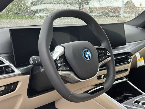 New 2025 BMW i4 xDrive40i w/ Premium Package image 15