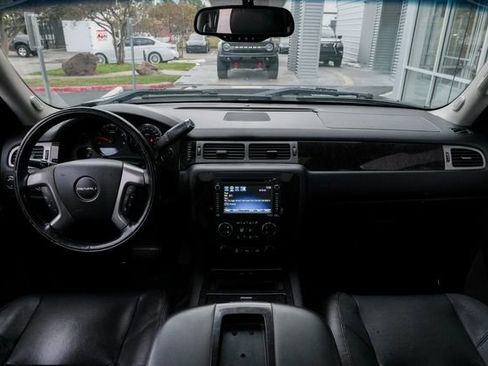 Used 2013 GMC Sierra 3500 Denali image 44