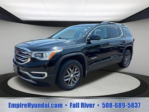Used 2018 GMC Acadia SLT AWD/4WD image 1