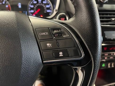 Used 2024 Mitsubishi Eclipse Cross SE image 25