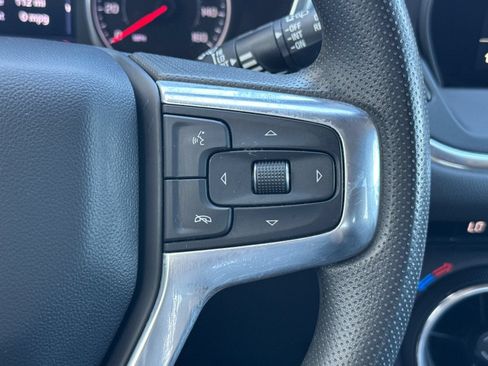 Used 2023 Chevrolet Blazer LT FWD image 30