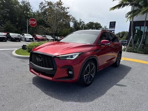 Used 2023 INFINITI QX50 Sport FWD image 9