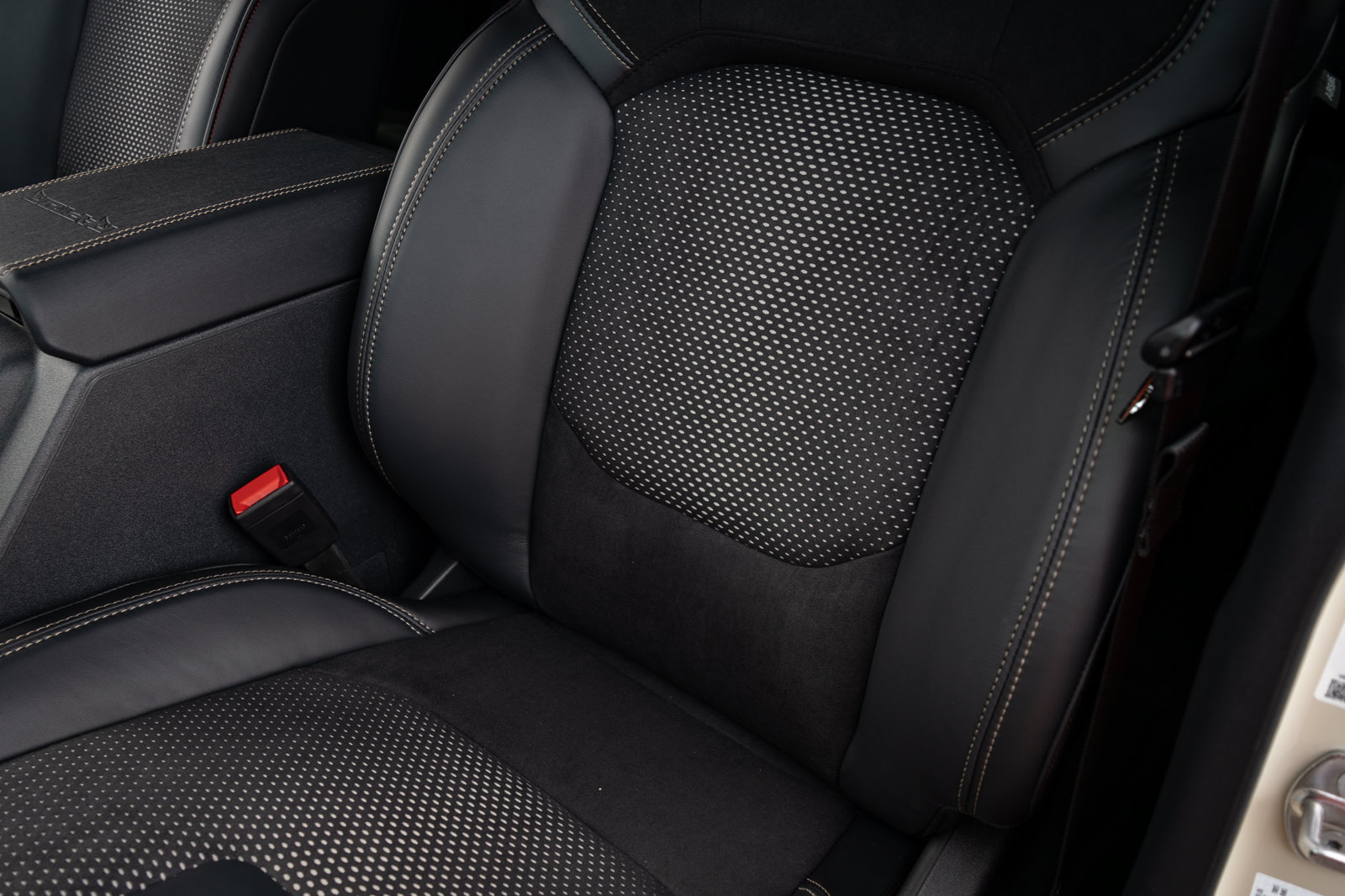 New 2026 Ford Bronco Raptor w/ Interior Carbon Fiber Pack AWD/4WD image 29