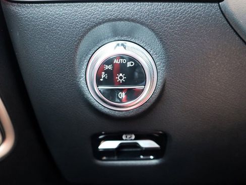 Used 2024 Mercedes-Benz C 43 AMG 4MATIC Sedan image 24