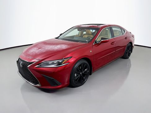 Certified 2025 Lexus ES 300h F Sport w/ Accessory Package (Z2) image 3