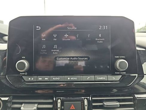 Used 2024 Nissan Pathfinder SV FWD image 28