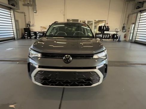 Certified 2025 Volkswagen Taos S AWD/4WD image 22