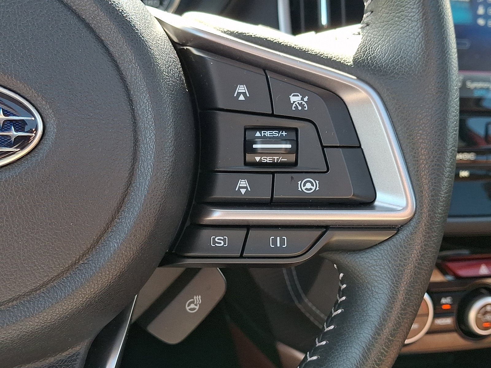 Used 2022 Subaru Forester Touring AWD/4WD image 26