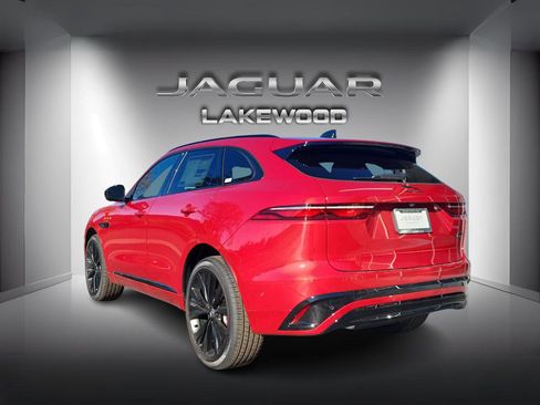 New 2026 Jaguar F-PACE R-Dynamic S image 3