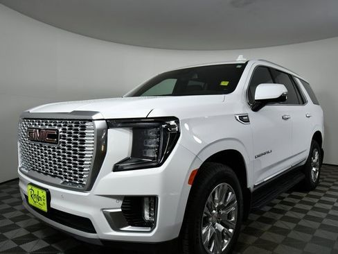 Used 2024 GMC Yukon Denali image 6