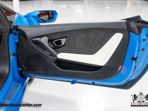 Used 2016 Lamborghini Huracan LP 610-4 image 26