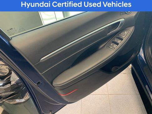 Used 2021 Hyundai Sonata Limited w/ Winter Weather Package image 4