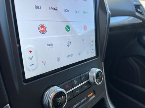 Certified 2024 Ford Edge SEL w/ Convenience Package image 14