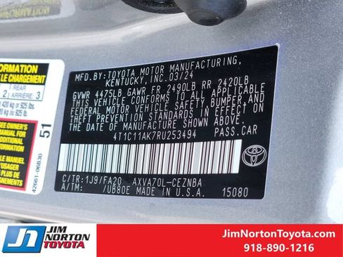 Used 2024 Toyota Camry LE FWD image 33
