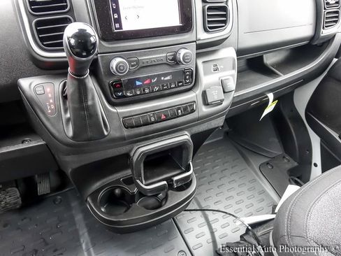 Used 2024 RAM ProMaster 2500 w/ Quick Order Package 22G SLT image 17