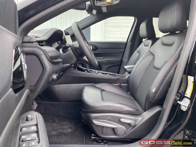 New 2026 Jeep Compass Latitude AWD/4WD image 25