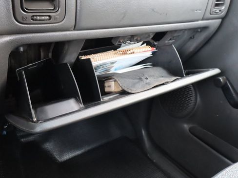 Used 2007 GMC Sierra 3500 W/T w/ Heavy-Duty Power Package image 29