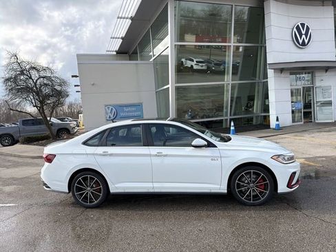 New 2026 Volkswagen Jetta GLI Autobahn image 10