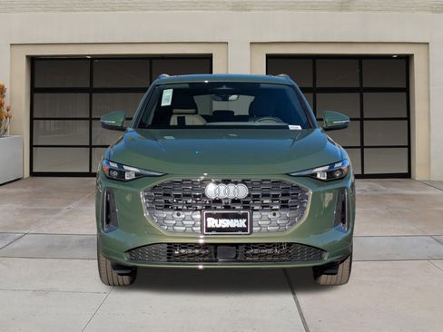 New 2025 Audi Q5 Premium image 2