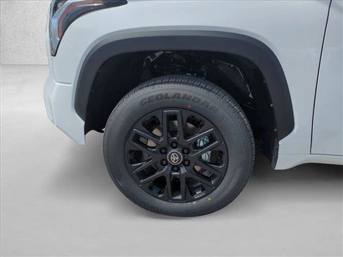 New 2026 Toyota Tundra Limited AWD/4WD image 10
