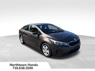 Used 2017 Kia Forte LX w/ LX Popular Package FWD video 1
