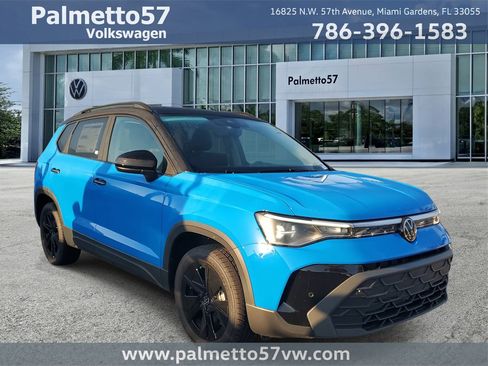 New 2025 Volkswagen Taos SE image 1