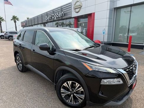 Certified 2023 Nissan Rogue SV w/ SV Premium B Package FWD image 1