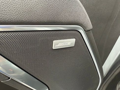 Used 2025 GMC Sierra 2500 SLT w/ SLT Premium Package image 25