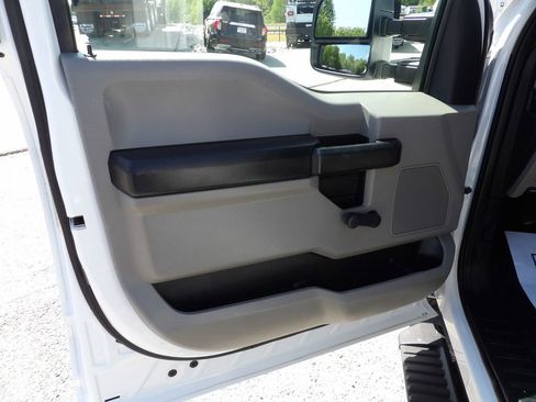 Used 2019 Ford F250 XL RWD image 14