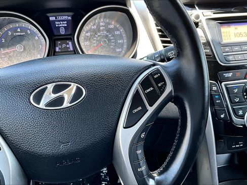 Used 2013 Hyundai Elantra GT w/ Touch & Go Pkg FWD image 24
