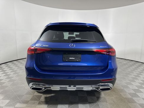 Used 2026 Mercedes-Benz GLC 300 4MATIC image 6