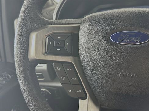 Used 2016 Ford F150 Platinum w/ Technology Package image 26