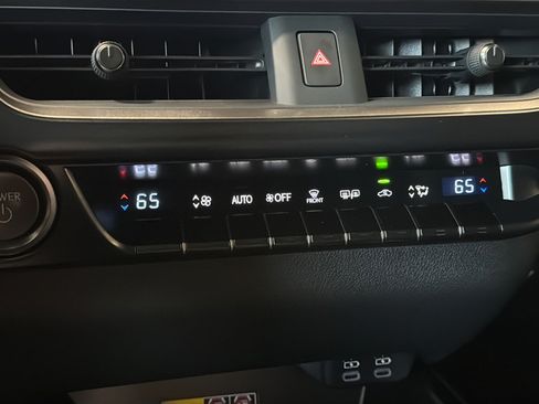 New 2026 Lexus UX 300h AWD w/ Accessory Package (2T) image 26