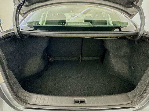 Used 2018 Nissan Sentra S image 29