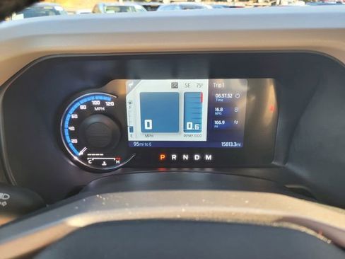 Certified 2024 Ford Bronco Wildtrak image 29