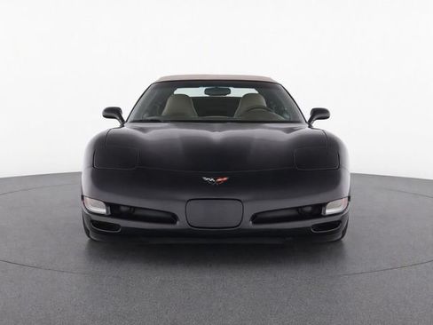 Used 2004 Chevrolet Corvette Convertible w/ Preferred Equipment Group RWD image 5