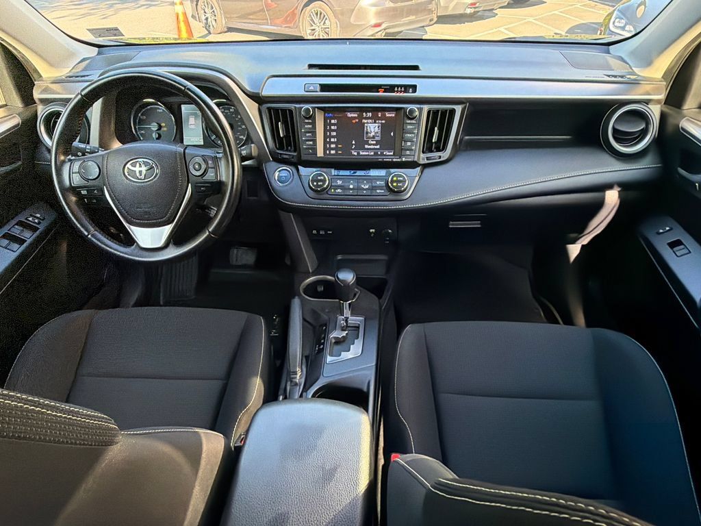 Used 2017 Toyota RAV4 XLE w/ Convenience Package AWD/4WD image 20
