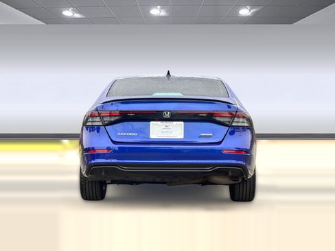 Certified 2025 Honda Accord Sport image 9