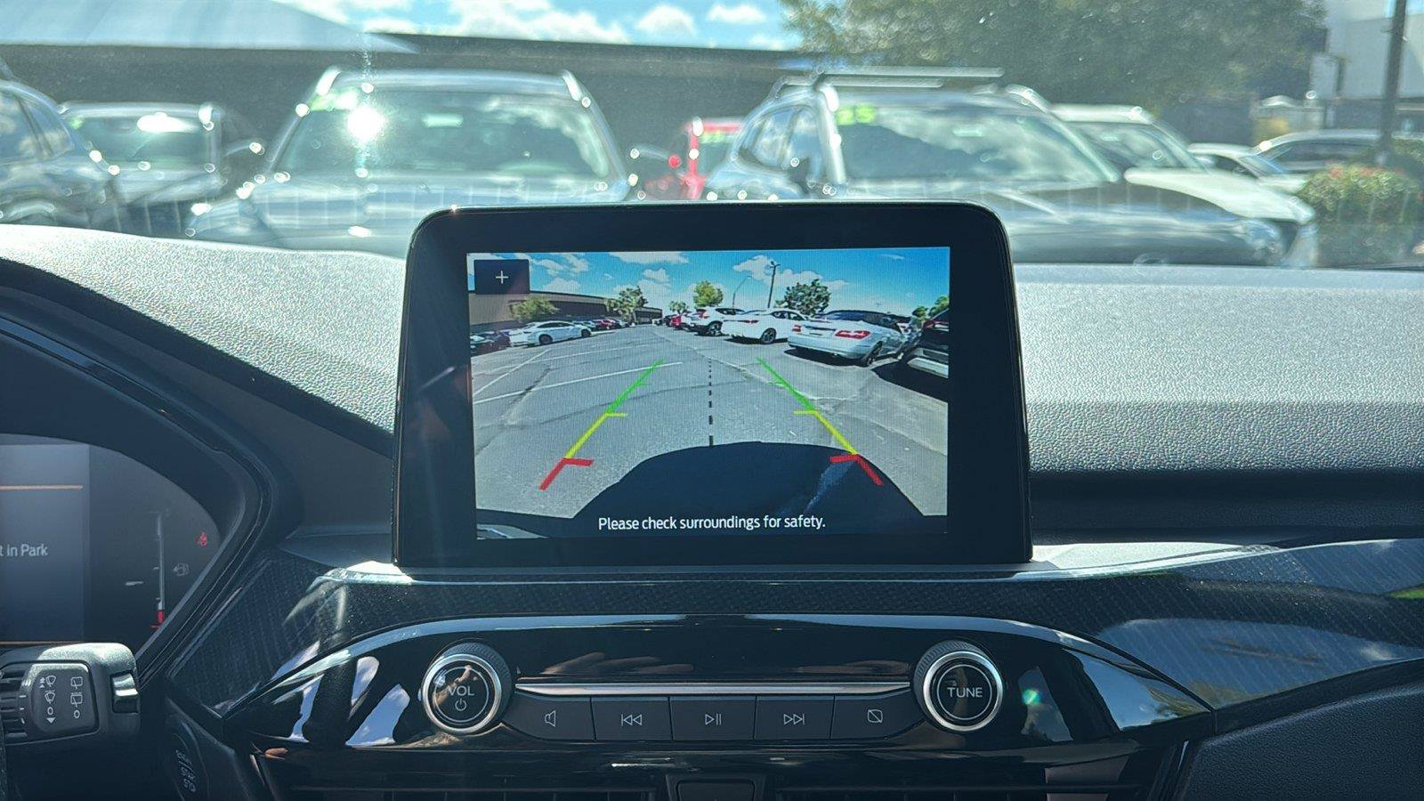Used 2025 Ford Escape ST-Line FWD image 17