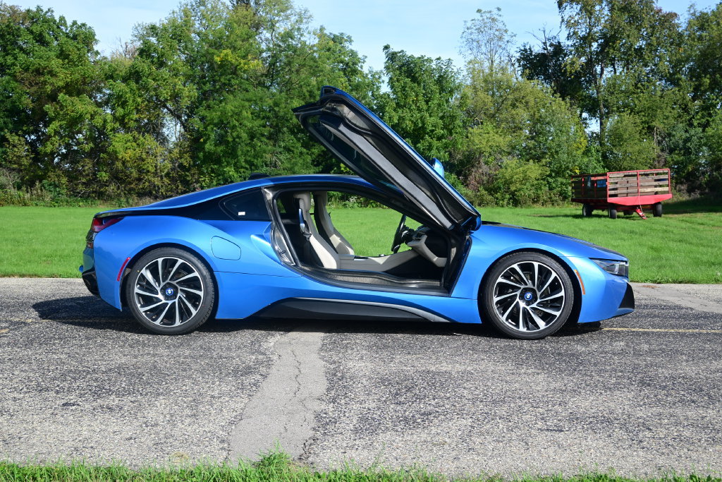 Used 2014 BMW i8 AWD/4WD image 10