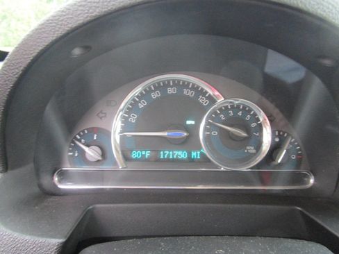Used 2009 Chevrolet HHR LT FWD image 10