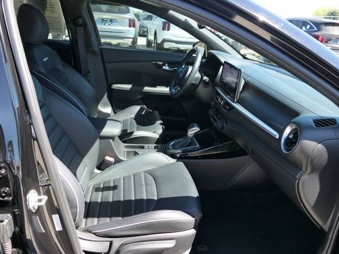 Used 2023 Kia Forte GT-Line w/ GT-Line Premium Package image 28