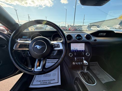 Used 2022 Ford Mustang GT image 9