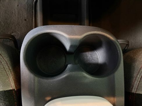 Used 2020 Chevrolet Bolt LT image 24