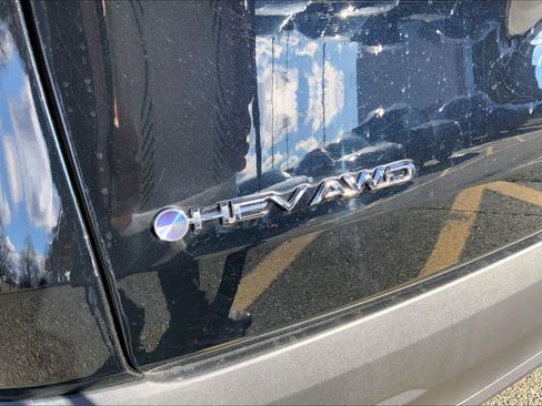 Used 2024 Toyota Grand Highlander XLE image 30