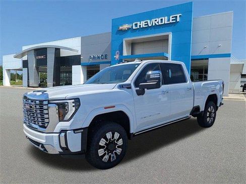 New 2025 GMC Sierra 2500 Denali w/ Denali Reserve Package image 10